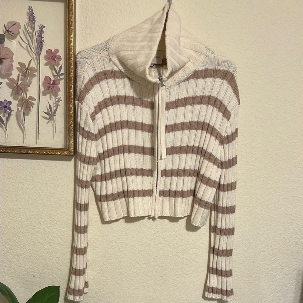 Cute zip up sweater